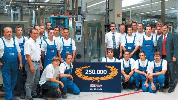 Production of our 250,000th RATIONAL combi-steamer