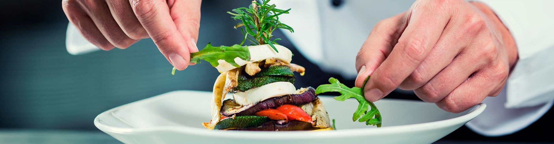 How to Create Stylish Dishes for Large-Scale Catering.