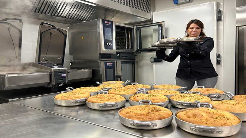 « Je ne regrette pas du tout d’avoir investi dans des appareils RATIONAL, ils me facilitent vraiment la vie au quotidien et je les conseille à n’importe quel chef cuisinier ! »