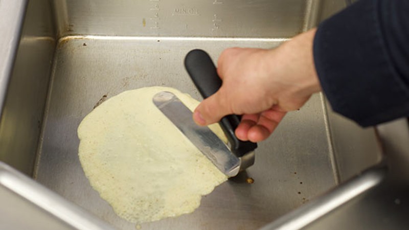 « Vous n’avez pas besoin de surveiller : ça cuit tout seul, ça ne brûle pas, ça n’attache pas. »