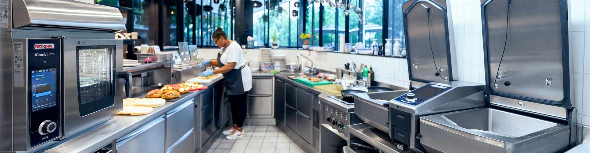 Otto consigli per progettare una cucina professionale.