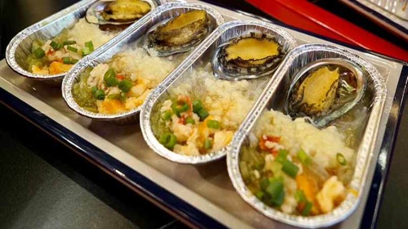 “日常我需要管理门店的运营、负责开店计划。iCombi Pro 膳酷盛 能够有效帮助我们研发新的辅菜品。“ 
