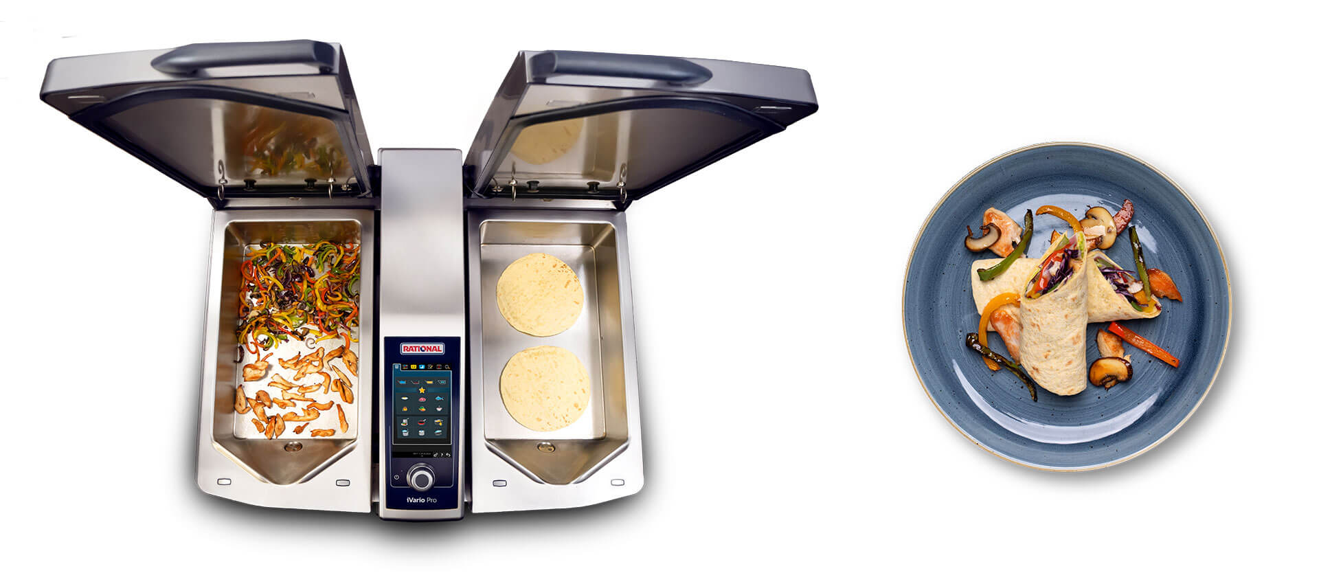 Un Rational iVario Pro 2-S avec des légumes cuits d'un côté et des tortillas de l'autre, à côté d'une assiette de wraps au poulet.