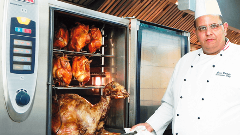 “Before we needed 5 hours to prepare one lamb. But with the RATIONAL unit, we grill 4 whole lambs in only 2 hours without monitoring. The lamb has never been so tender like it is now!“