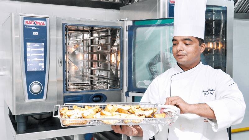 “With the RATIONAL SelfCookingCenter<sup>®</sup> we always get consistent quality of cooking and taste in our products: One outlet is like the other.“
