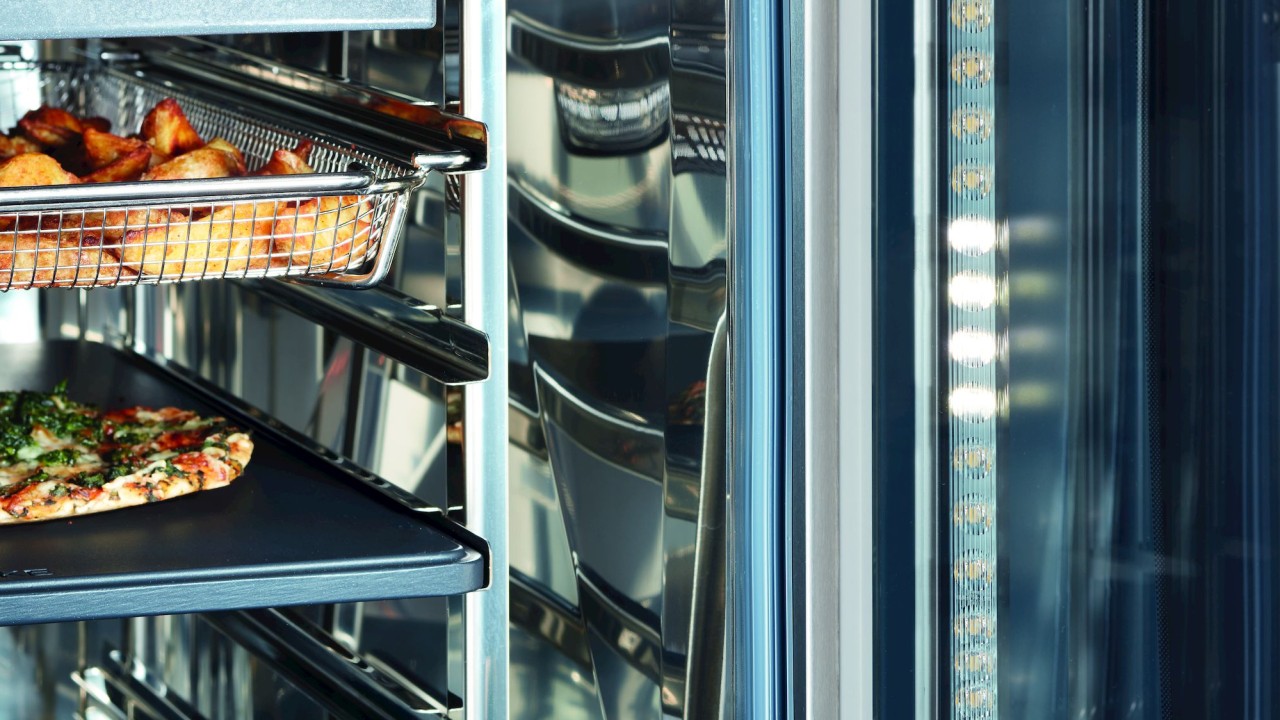 iCombi Pro – ガストロノミーのためのコンビスチーマー | RATIONAL AG