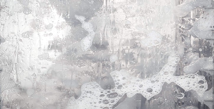 Close-up of cleaning foam distribution in the iCombi Classic during the cleaning process.