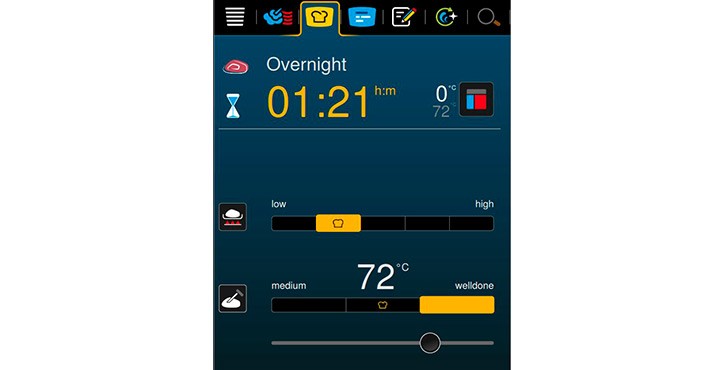 Touchscreen zeigt Nachtgarprogramm mit Kerntemperatur auf 72 °C.